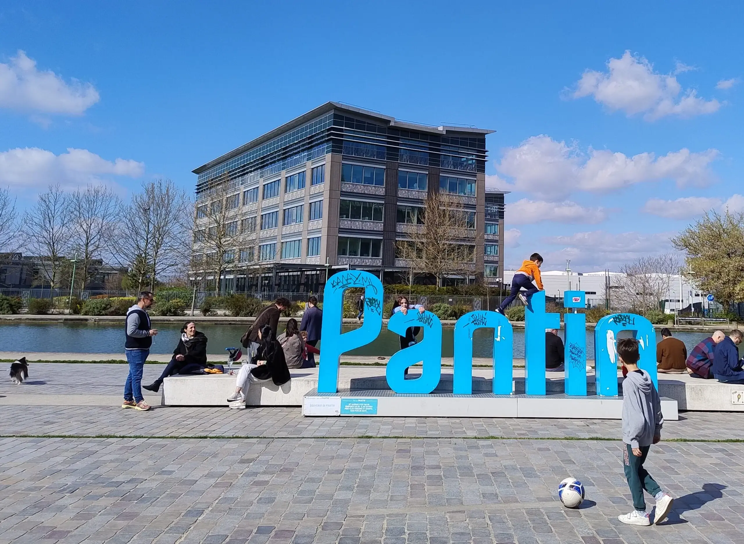 Agence web à Pantin — Skyward Agency en Seine-Saint-Denis