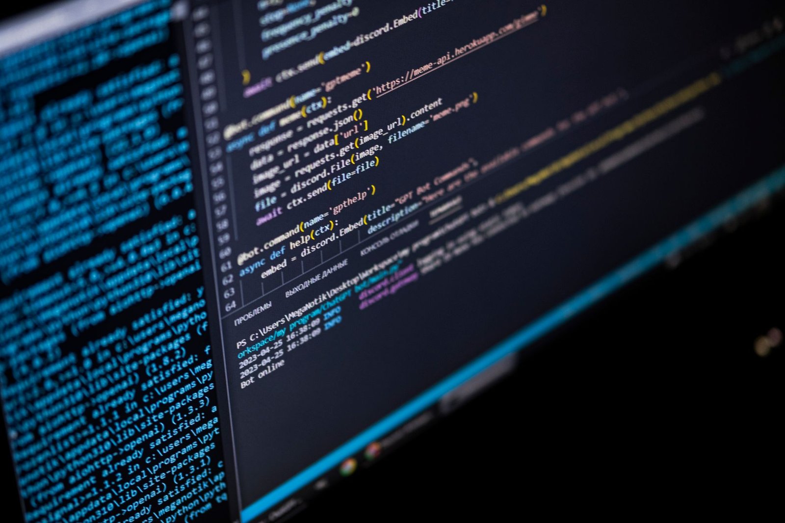 Représentation visuelle d'une API connectant différents services logiciels.
