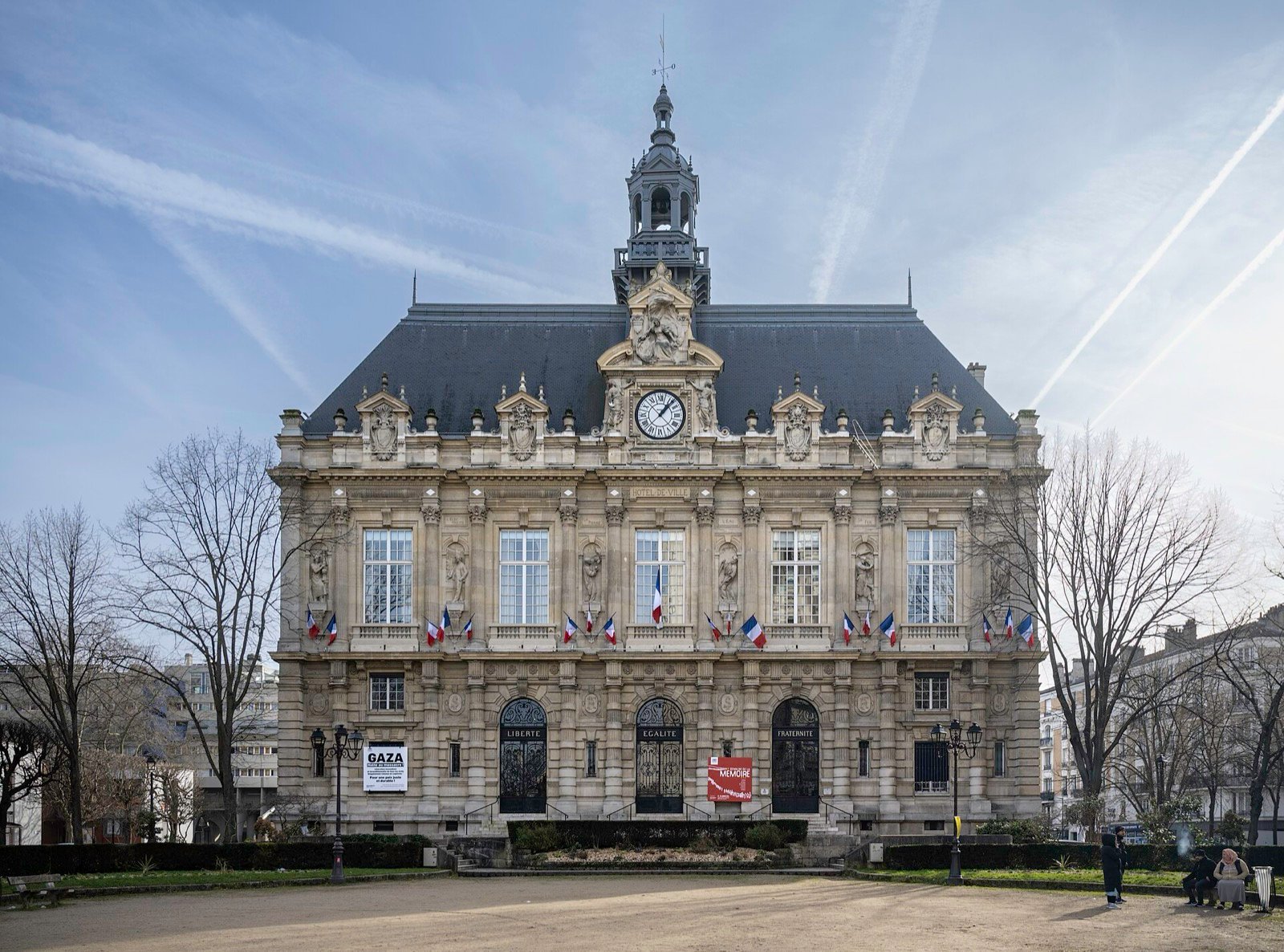 Développement d'applications mobiles à Ivry-sur-Seine — Skyward Agency