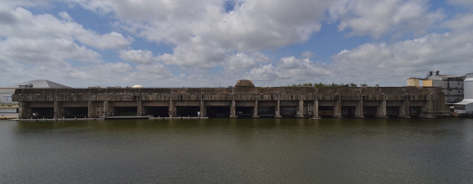 Développement d'applications mobiles à Saint-Nazaire — Skyward Agency